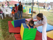 Gimnasio infantil para fiestas infantiles, cumpleaños y piñatas.